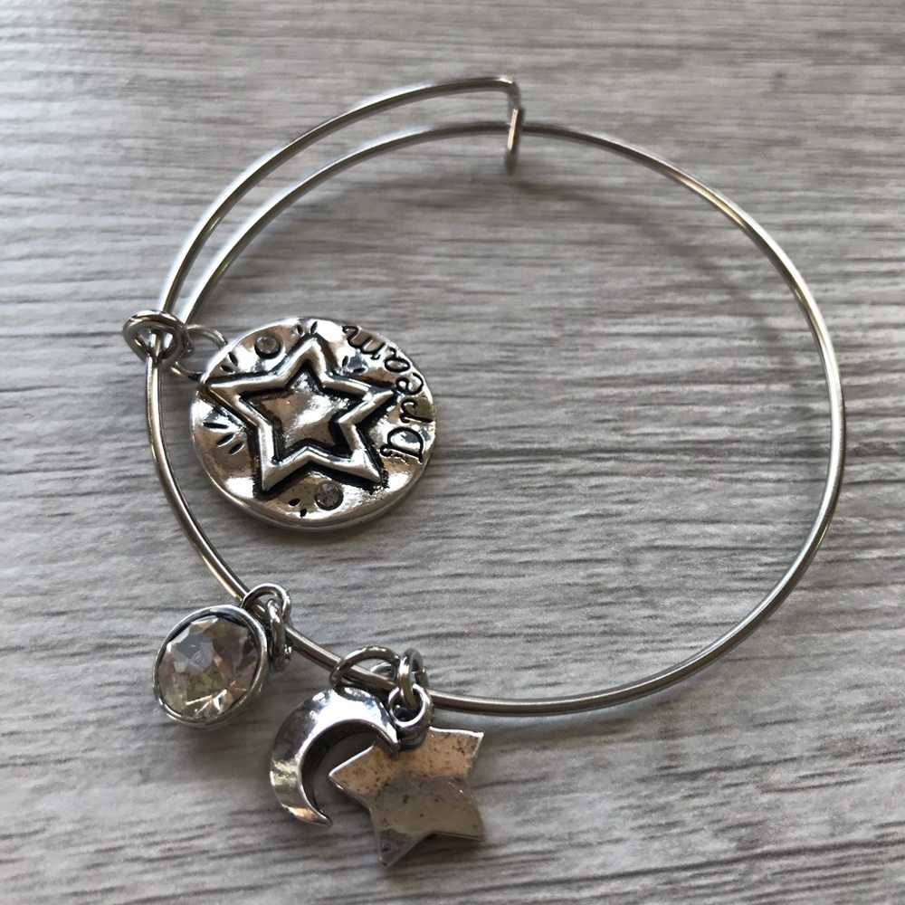 NEW “Dream” 🌙⭐️expandable bracelet